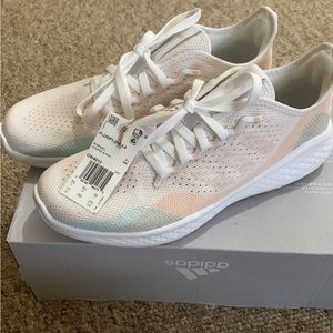 Adidas women size 11 sneakers fluid flow 2.0…